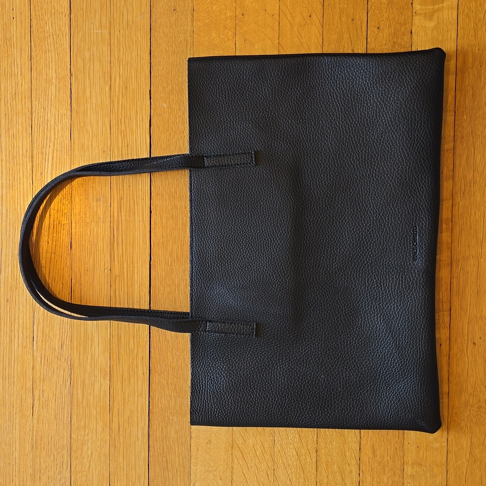 Vince Camuto x FabFitFun, Luck Tote, Black Vegan Leather, EUC